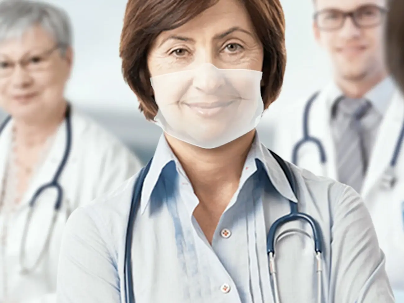 透明医用口罩，无惧病毒，展现笑容魅力